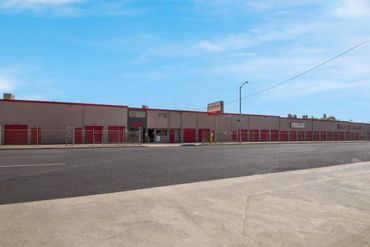 StorQuest - Canoga Park / Canoga - 7700 Canoga Avenue Los Angeles, CA 91304