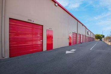 StorQuest - Canoga Park / Canoga - 7700 Canoga Avenue Los Angeles, CA 91304