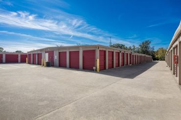 StorQuest - Gainesville / SW 34th - 4430 Southwest 34th Street Gainesville, FL 32608