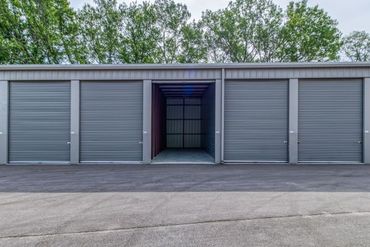 StorTropolis Self Storage - 20500 West 66th Terrace Shawnee, KS 66218