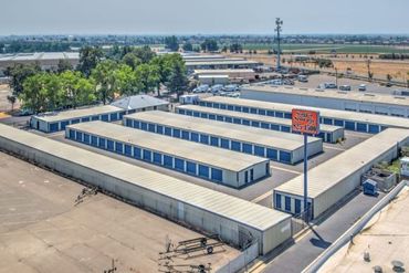 Stuff N Storage - 1139 Vanderbilt Circle Manteca, CA 95337