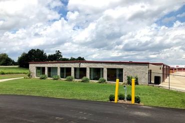 Three Springs Storage Bowling Green, Kentucky - 1210 Three Springs Road Bowling Green, KY 42104