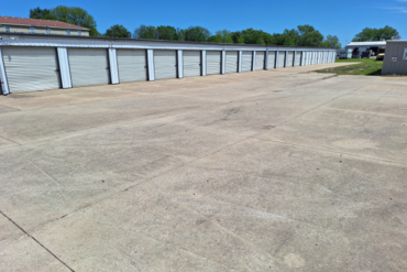 Topeka Self Storage - 1540 Northwest Tyler Street Topeka, KS 66608