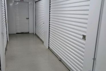 Tri Star Storage Warner Robins - 828 North Houston Road Warner Robins, GA 31093