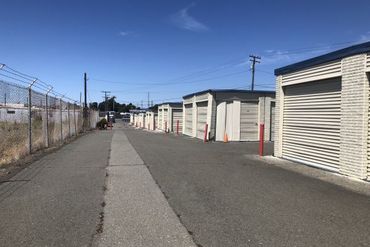 US Storage Centers - 50 West Oriskany Avenue Alameda, CA 94501