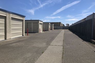 US Storage Centers - 50 West Oriskany Avenue Alameda, CA 94501