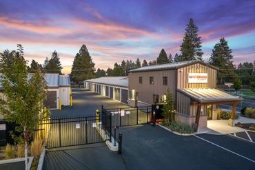 US Storage Centers - 20230 Powers Road Bend, OR 97702