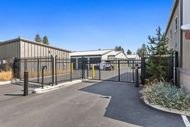 US Storage Centers - 20230 Powers Road Bend, OR 97702