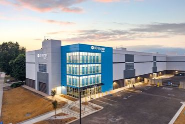 US Storage Centers - 529 Cutter Way Covina, CA 91722