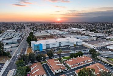US Storage Centers - 529 Cutter Way Covina, CA 91722