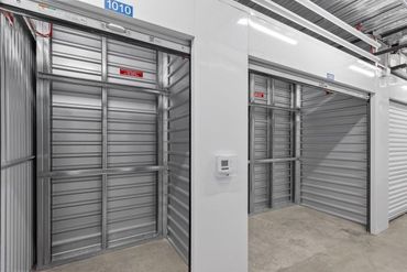 US Storage Centers - 529 Cutter Way Covina, CA 91722