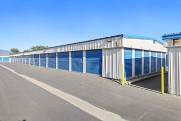 US Storage Centers - 1180 North State Street Hemet, CA 92543