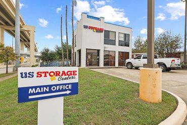 US Storage Centers - 7300 South Loop East Freeway Houston, TX 77087
