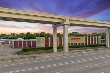 US Storage Centers - 7300 South Loop East Freeway Houston, TX 77087