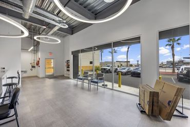 US Storage Centers - 9560 West Flamingo Road Las Vegas, NV 89147