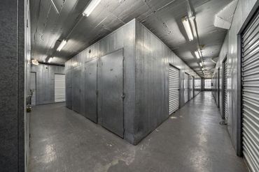 US Storage Centers - 1430 East Anaheim Street Long Beach, CA 90813