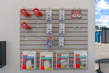 US Storage Centers - 183 South Austin Road Manteca, CA 95336