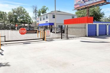 US Storage Centers - 2853 South Pine Avenue Ocala, FL 34471