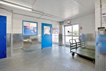 US Storage Centers - 1940 East Indian School Road Phoenix, AZ 85016
