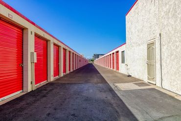 US Storage Centers - 3122 East Washington Street Phoenix, AZ 85034