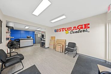 US Storage Centers Las Vegas Boulder - 4180 Boulder Highway Las Vegas, NV 89121