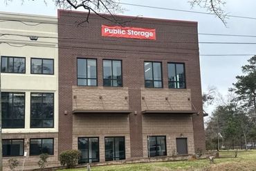 Public Storage - 406 E 3rd North Street Summerville, SC 29483