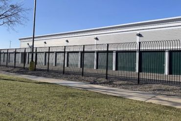 StorSafe of Silver Springs - 5555 North 27th Street Milwaukee, WI 53209