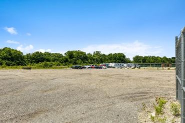 LocalStorage East Alton - 978 East Airline Drive East Alton, IL 62024