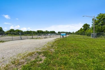 LocalStorage East Alton - 978 East Airline Drive East Alton, IL 62024