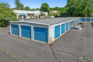 LocalStorage Hamden - 34 Raccio Park Road Hamden, CT 06514