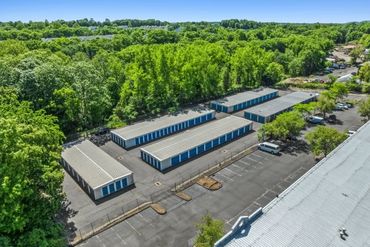 LocalStorage Hamden - 34 Raccio Park Road Hamden, CT 06514