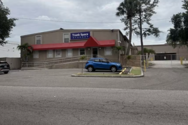 Trunk Space Storage - 3820 West Fair Oaks Avenue Tampa, FL 33611