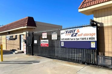 Fast & EZ Self Storage - 8448 Cypress Avenue Fontana, CA 92335