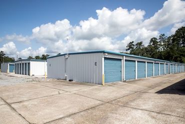 Ponchatoula Storage 2 - 10335 Louisiana 22 Ponchatoula, LA 70454
