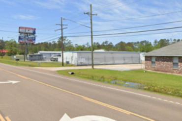 Ponchatoula Storage 2 - 10335 Louisiana 22 Ponchatoula, LA 70454