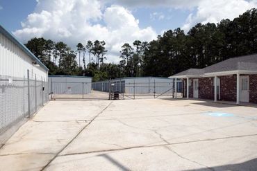 Ponchatoula Storage 2 - 10335 Louisiana 22 Ponchatoula, LA 70454