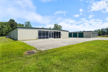 Southeastern Self Storage- Lake Waccamaw - 109 Dixon Street Lake Waccamaw, NC 28450