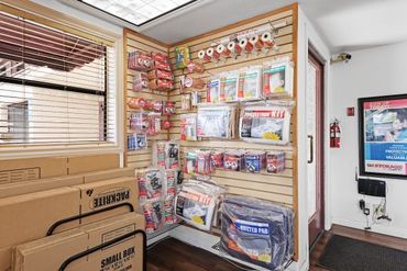 Covina Self Storage - 1101 North Azusa Avenue Covina, CA 91722