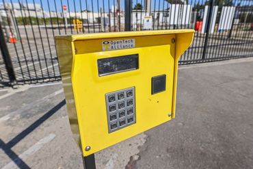 US Storage Centers - 1 Chapman Way El Segundo, CA 90245