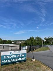 Roll Up Self Storage- Lake Life - 2836 Hagers Court Denver, NC 28037