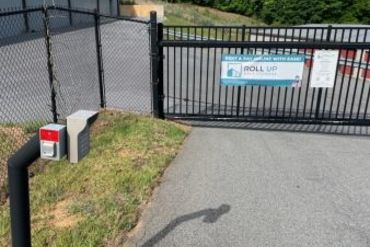 Roll Up Self Storage- Lake Life - 2836 Hagers Court Denver, NC 28037