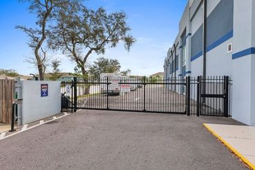 MyPlace Self Storage - 2711 Broadway Center Boulevard Brandon, FL 33510