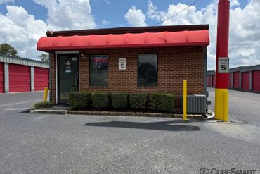 CubeSmart Self Storage - 7 Caldwell Court Aiken, SC 29803