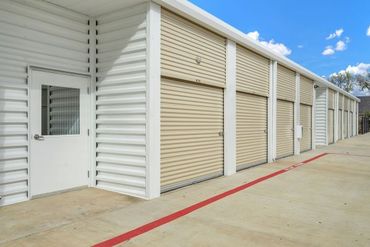 Five Star Storage - 2511 North Travis Street Sherman, TX 75092