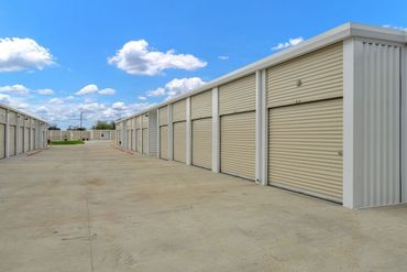 Five Star Storage - 2511 North Travis Street Sherman, TX 75092