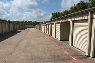 Five Star Storage - 12384 Farm To Market 121 Van Alstyne, TX 75495