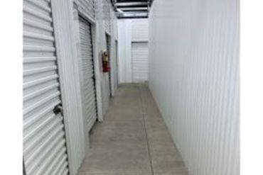 Storage Star - 2589 West Clemmonsville Road Winston-salem, NC 27127