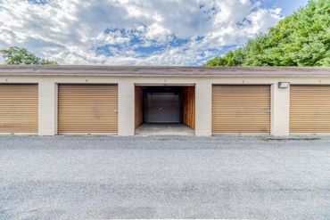 Valley Storage - 472 South Artizan Street Williamsport, MD 21795