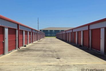 CubeSmart Self Storage - 3310 U.S. 69 Access Road Nederland, TX 77627