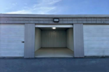 Royal State Storage - 910 N State Route 7 Independence, MO 64056